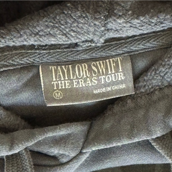 Taylor Swift Eras Tour Through LA Hoodie - Size M - Charcoal - Picture 8 of 8